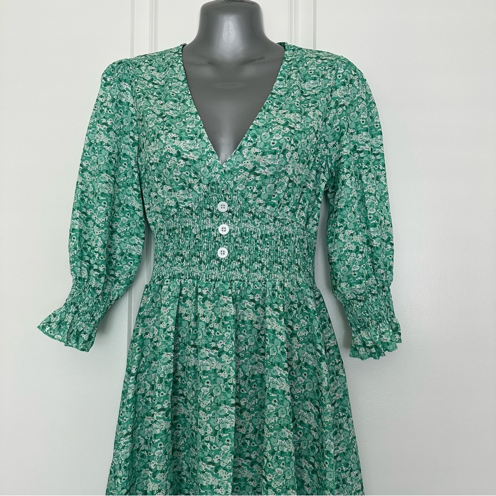 SHEIN dress green white floral flutter short summer smocked spring - Picture 2 of 5
